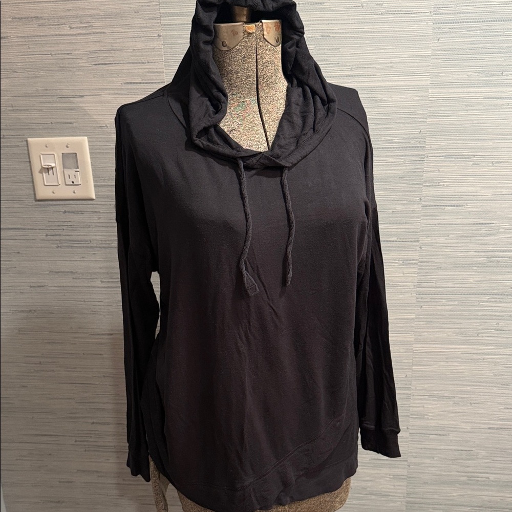 Gilligan & O'Malley Black Long Sleeve Hoodie Top